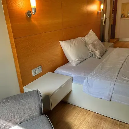Kalyopi * Bodrum